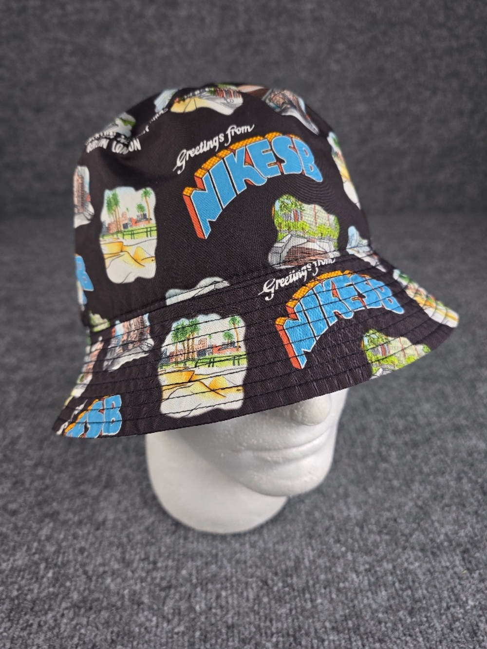 Rare Nike SB "Greetings From" Skate Spot All Over Print Bucket Hat - Size Large